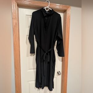 Athleta Black Long-Sleeve Tie-Waist Midi Dress